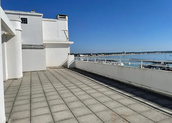 Harbor - T3 Vue - 100 M De La * Royan