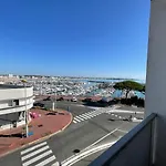 Harbor - T3 Vue - 100 M De La Апартаменты